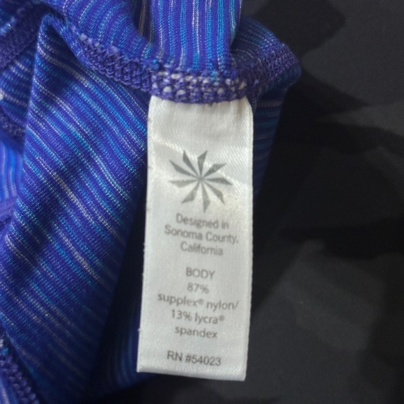 Athleta Energy Chaturanga Crop Leggings Space Dye Blue Purple Athleisure XS - Picture 7 of 8